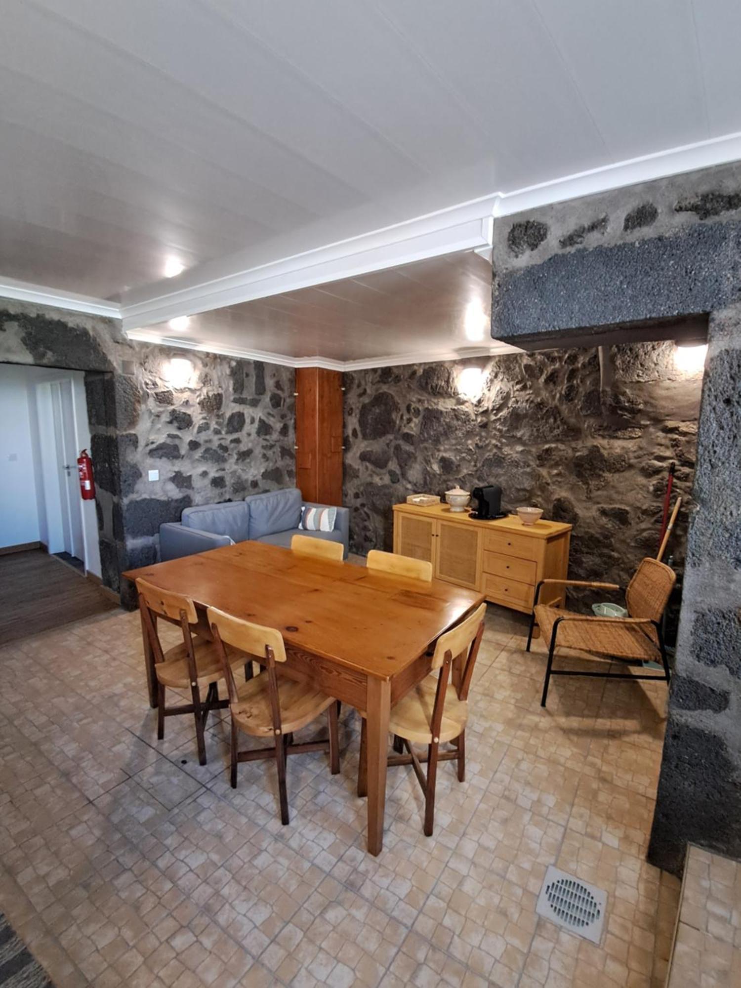 Апартаменти Casa Do Paul Санта-Круш-да-Грасіоза Екстер'єр фото